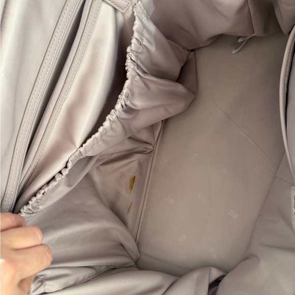 BEIS Wicked Weekender Travel Bag in Pink - Picture 6 of 13